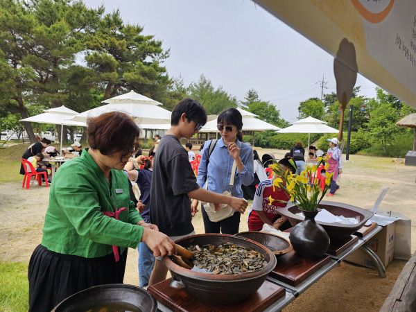 단오이야기 행사 진행 모습