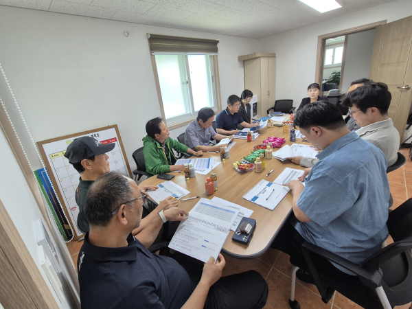 화성면 역사문화자원 발굴 용역 중간보고회의 모습