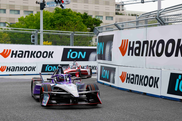 포뮬러 E 2025 도쿄 E-Prix 경기 장면