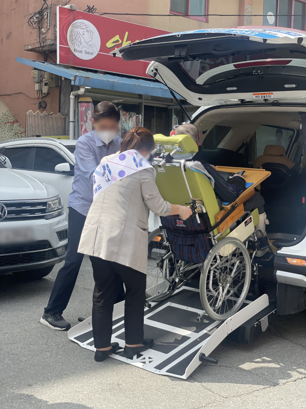 누리콜 이용 모습