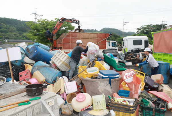 지난 2일 고남면에서 진행된 ‘2025년 제2차 숨은 자원 찾기’ 행사 모습.