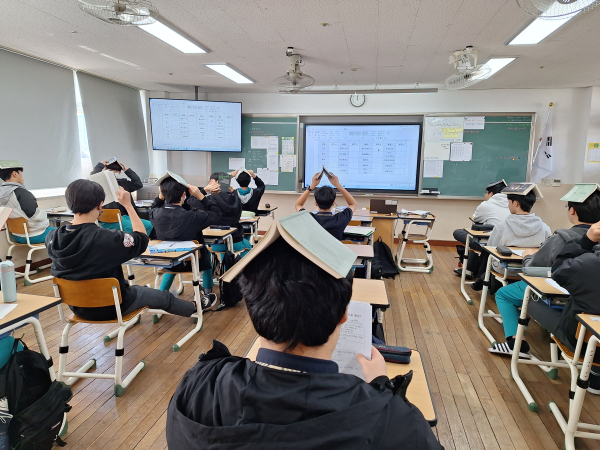 교과연계 토론도서 지원 사업 하반기 운영 모습