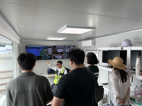 지난 4일, 한국개발연구원 국제정책대학원 연구생들이 서산시 드론 배송 서비스 현장을 방문했다.