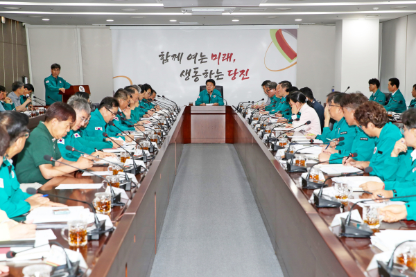 호우 피해 대처 긴급 간부회의를 주재하는 오성환 시장