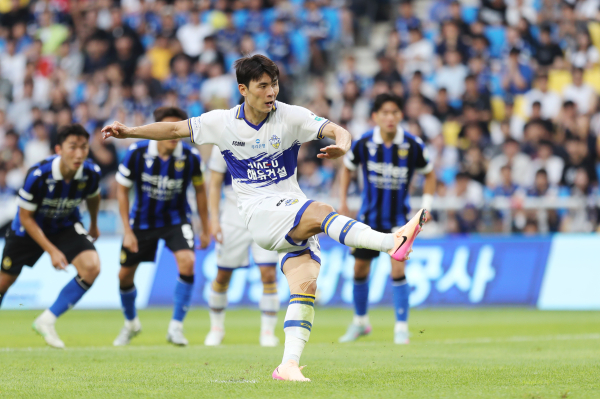 충남아산FC 경기 모습