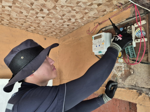 침수가구 전기안전점검 모습