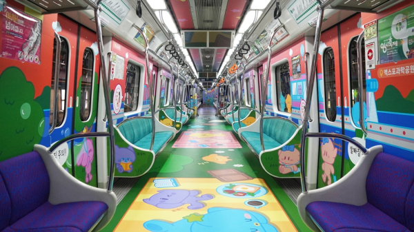 대전교통공사는 대전관광공사와 협업하여 지난 7월 중순부터 완성형 테마열차를 시민들에게 선보여 운행 중이다. (사진=대전교통공사 제공)