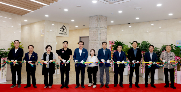 보령시장애인보호작업장, ‘BOBO 카페’ 오픈식 모습