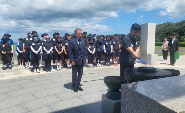 국립한밭대학교 국토대장정 참여 학생단 제주4.3평화공원 방문 모습