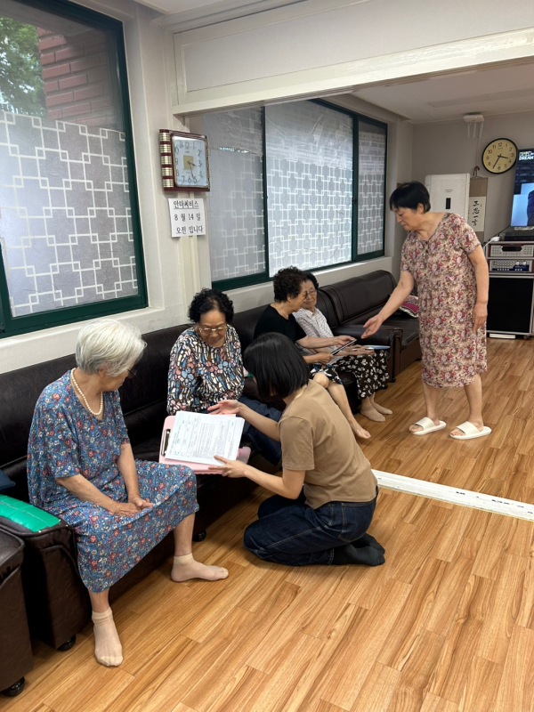 대전 서구 민생회복 소비쿠폰 찾아가는 신청 현장 모습