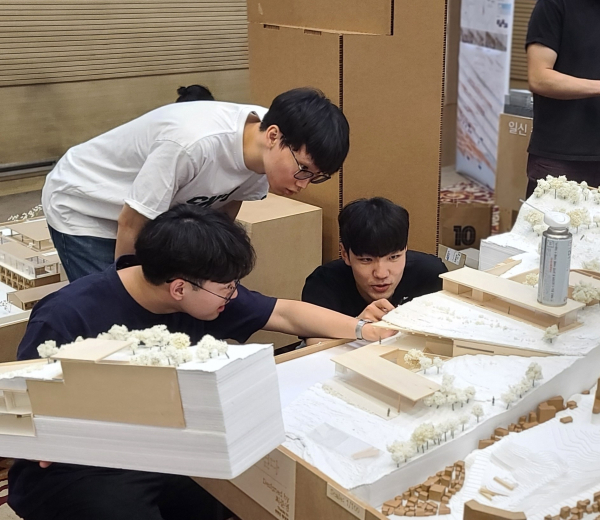 호서대가 건축학교육 인증심사에서 4회 연속 최고 등급을 받았다