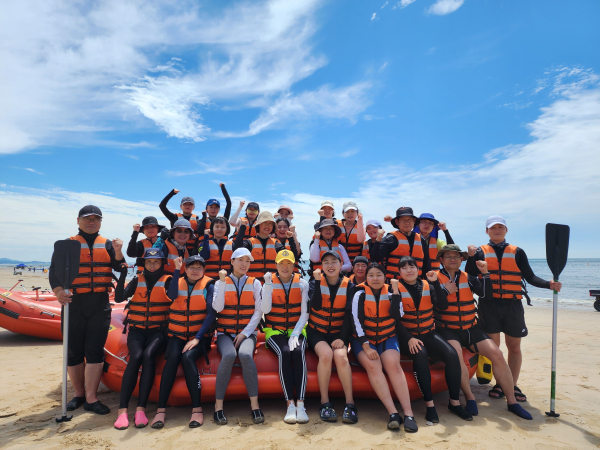 교원 해양 직무연수 노보트 활동 전 단체사진