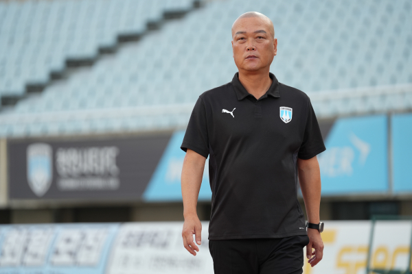 천안시티FC 김태완 감독