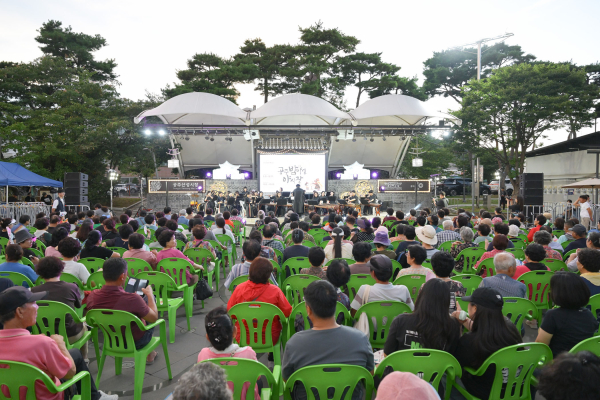 밤마실야시장 재개장식 모습