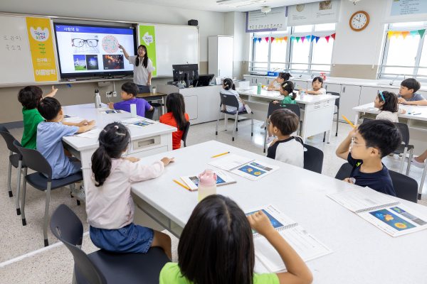 세종시 관내 초등학교에서 2025 기관연계 여름방학 늘봄캠프를 실시하고 있다.