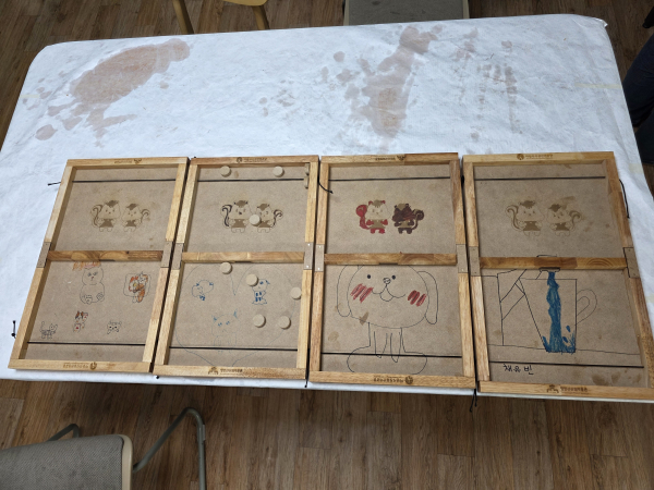 ‘함께해서 Green 봉사’ 프로그램 운영(▲목공 게임보드 만들기)