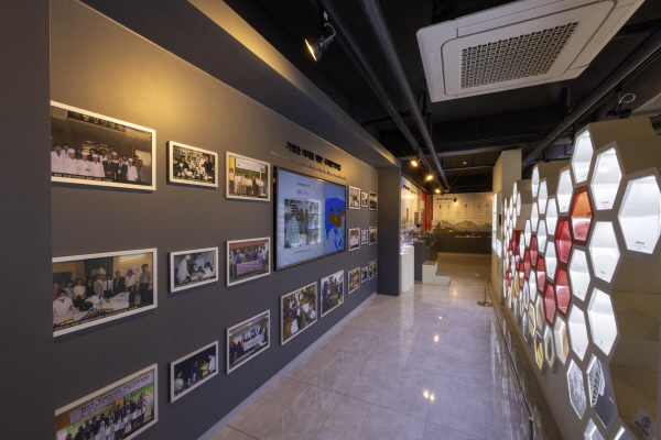 기생충박물관 내부 모습