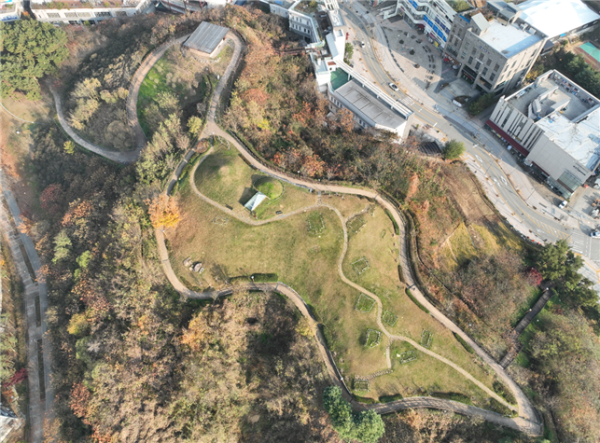 한솔동 고분군 전경