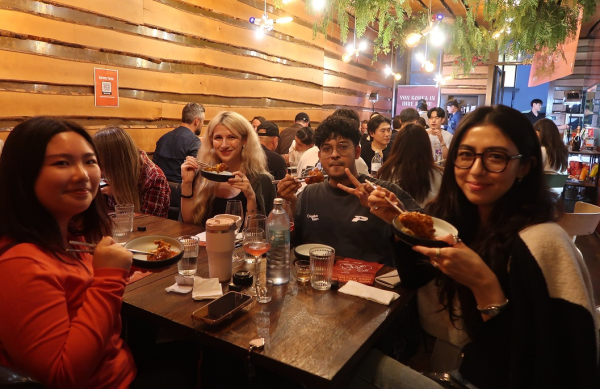 aT 미식의 도시 비엔나서 K-푸드 요리시연 성료