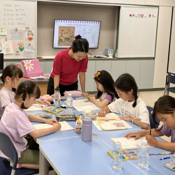 천안 용곡동 청룡초등학교에서의 상명대 라이즈늘봄학교 교육모습