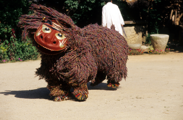 북청사자놀음 장면