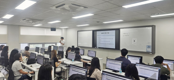 지난 24일~26일, 세종시교육청교육원 정보관 3층 컴퓨터실에서 ‘2025년 자산 관리 현장 지원 연수’가 열리고 있다.