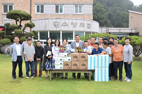 추석명절 위문 모습