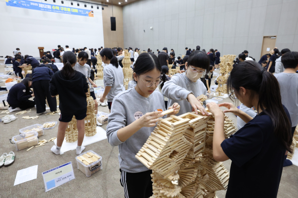 지난 16일, 정부세종컨벤션센터에서 열린 ‘제12회 수학구조물 대회’ 모습