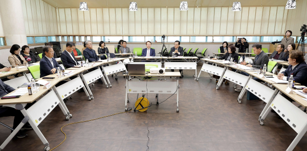 대전시의회 혁신자문위원회와 함께하는 대전경제의 활력을 위한 신 야간경제 활성화 전략 정책토론회