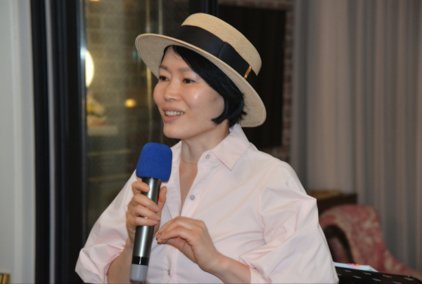 변규리시아카데미 원장(대전시낭송예술인협회 대표)<br>