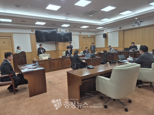 김용원 대전관광공사 사장 후보자 인사청문간담회 모습.