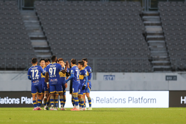 충남아산FC, 경기 모습