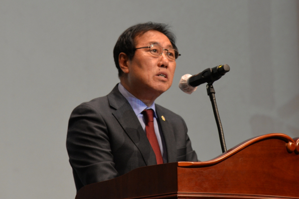 축사하는 조규룡 부의장