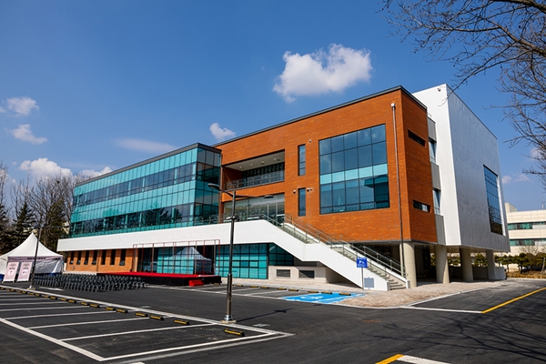 화학연 화학소재부품 상생기술협력센터