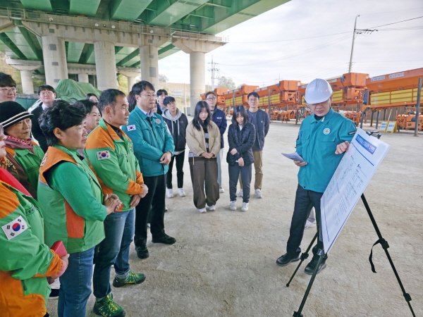 겨울철 대설 대비 태세를 점검, 관련 대응훈련 진행 모습