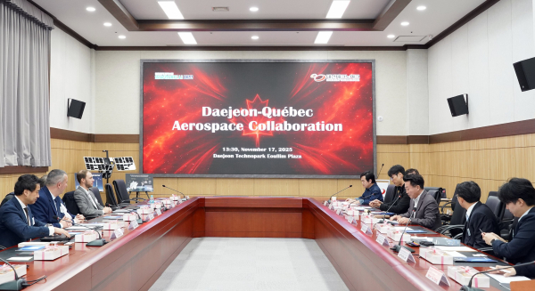 캐나다 퀘벡주 우주항공 대표단 대전TP 방문해 협력 논의 모습