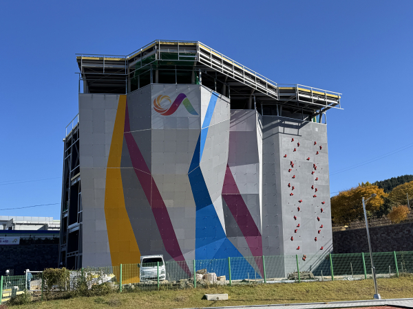 12월 준공을 앞두고 있는 서산시 클라이밍장