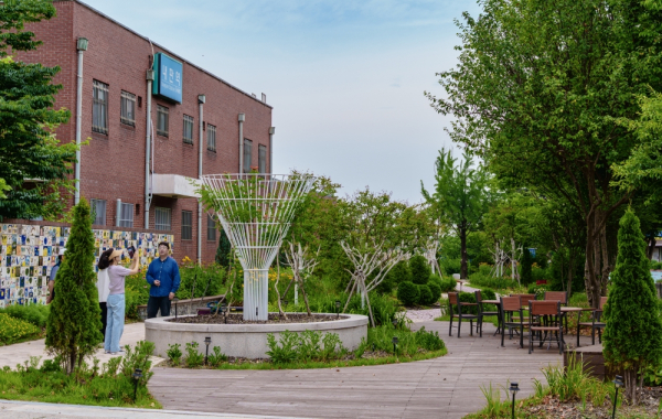 내판역 아뜰리에 정원