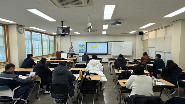 충청남도 및 충남 RISE센터와 함께 추진한 ‘1차년도 재직자 교육 프로그램’ 진행 모습