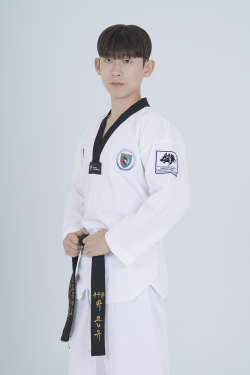 이탈리아 갓 탤런트에 출연한 선문대 박은규 학생 사진