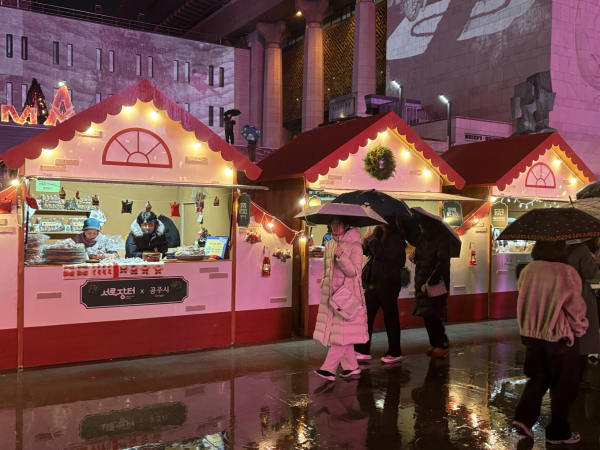 직거래장터 광화문 크리스마스마켓 모습