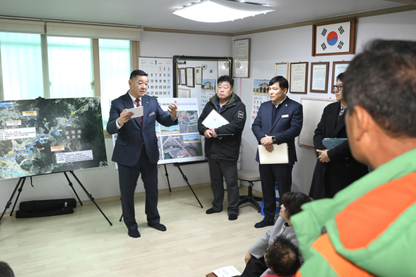 최원철 공주시장, 신풍면 시민과의 대화 진행 모습