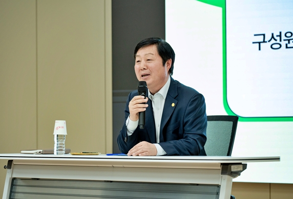 충남대학교 김정겸 총장