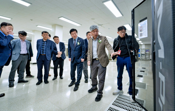 AI 컴퓨팅 센터 내 GPU서버 현장 모습